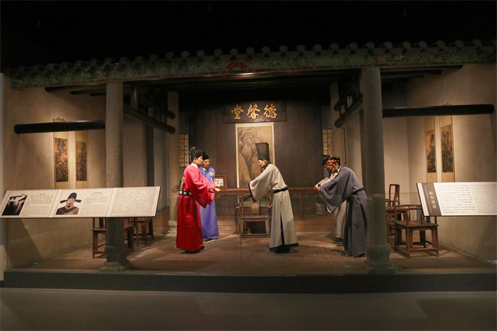 雕塑博物館裝修的應急電源系統(tǒng)應如何設計以防止停電對展覽的影響？